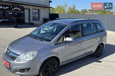 Мінівен Opel Zafira 2009 в 
