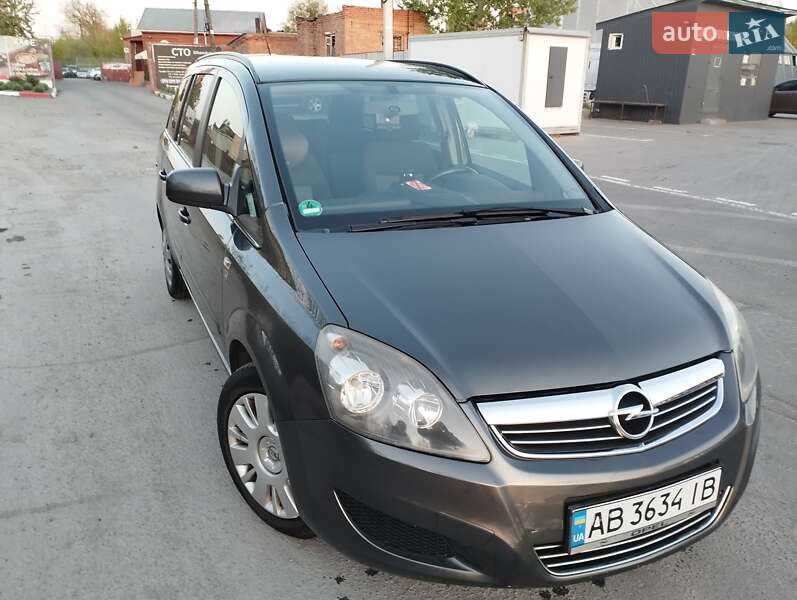 Opel Zafira 2010