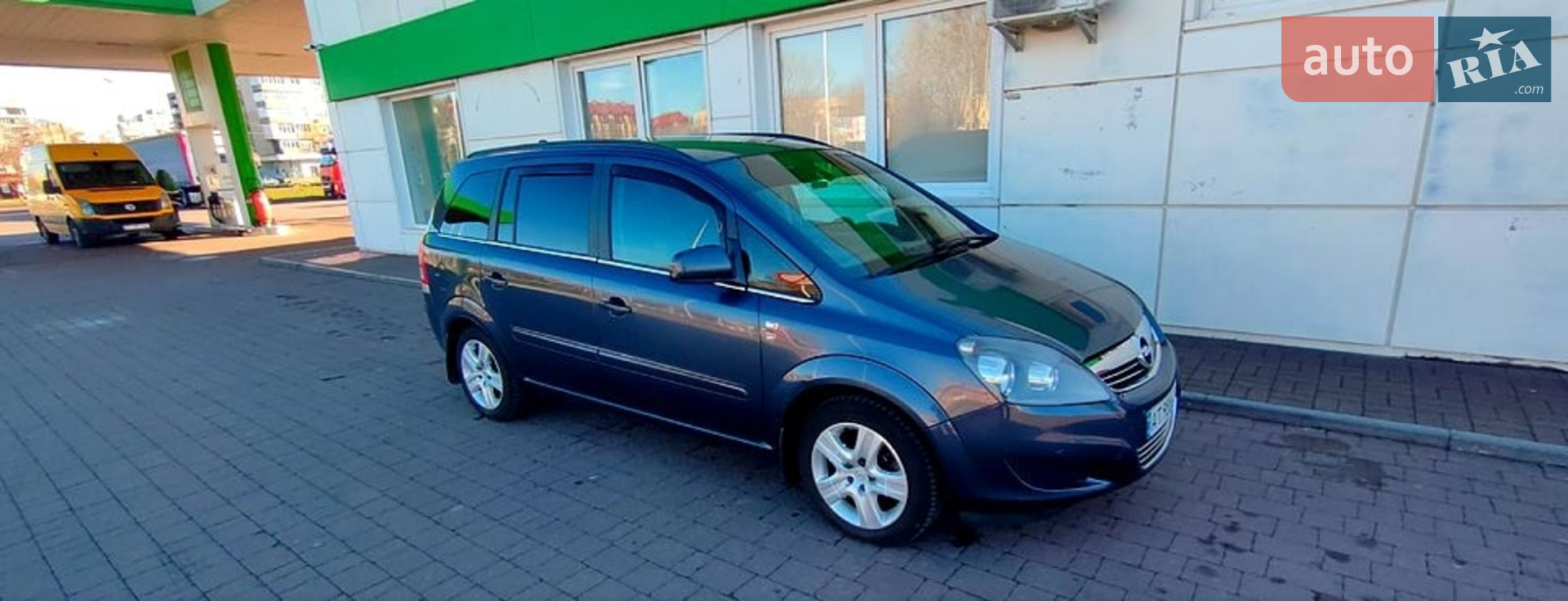 2010 Opel Zafira - фото 1