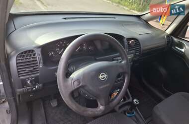 Мінівен Opel Zafira 2004 в 