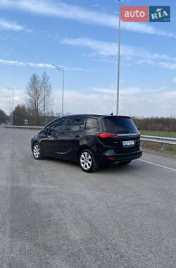 Микровэн Opel Zafira 2014 в 
