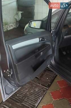 Мінівен Opel Zafira 2009 в 