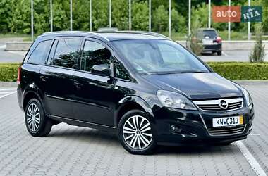 Opel Zafira 2013