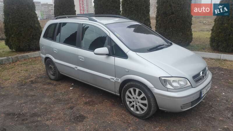 Минивэн Opel Zafira 2004 в Броварах