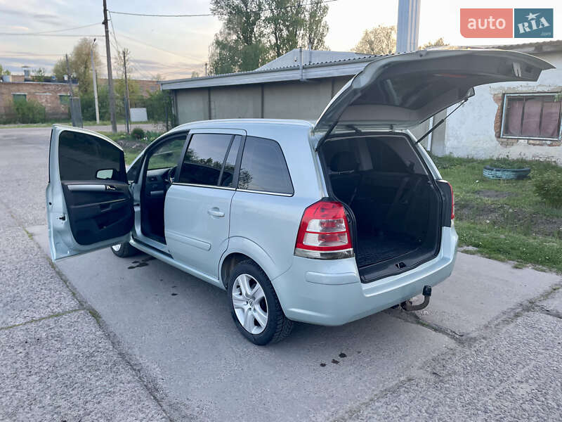 Мінівен Opel Zafira 2009 в Нововолинську фото 9 Мінівен Opel Zafira 2009 в Нововолинську