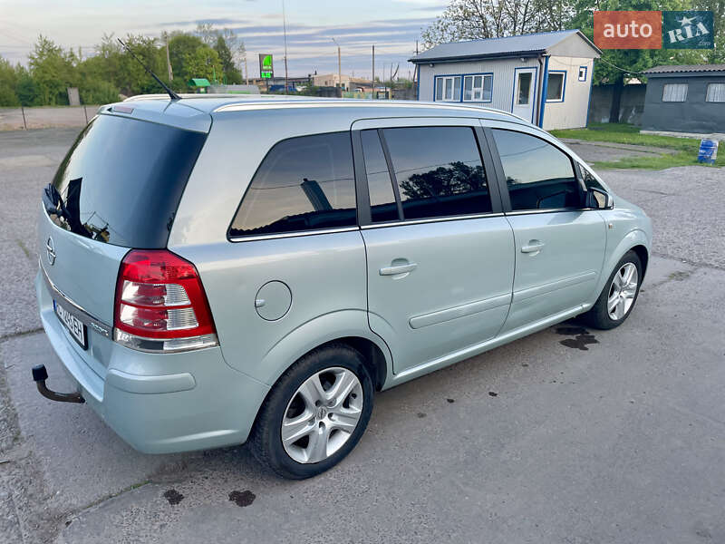 Мінівен Opel Zafira 2009 в Нововолинську фото 10 Мінівен Opel Zafira 2009 в Нововолинську