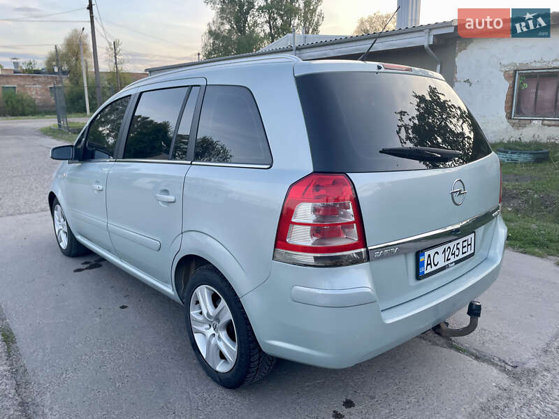 Мінівен Opel Zafira 2009 в Нововолинську фото 12 Мінівен Opel Zafira 2009 в Нововолинську