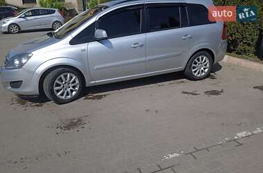 Минивэн Opel Zafira 2013 в 