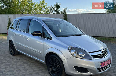 Минивэн Opel Zafira 2012 в Ивано-Франковске