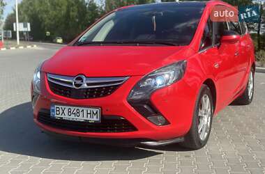 Минивэн Opel Zafira 2012 в 