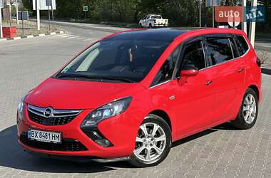 Минивэн Opel Zafira 2012 в 