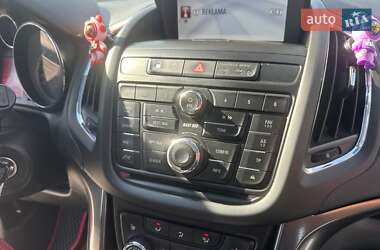 Минивэн Opel Zafira 2012 в 
