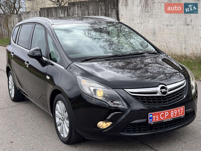 Мінівен Opel Zafira 2013 в 