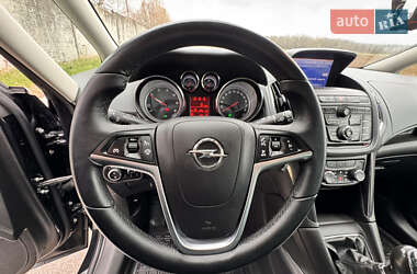 Мінівен Opel Zafira 2013 в 