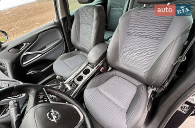 Мінівен Opel Zafira 2013 в 