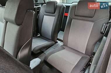 Минивэн Opel Zafira 2010 в 