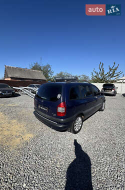 Мінівен Opel Zafira 2003 в 
