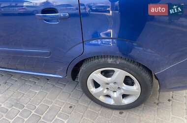 Мінівен Opel Zafira 2005 в 
