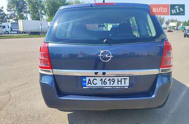 Минивэн Opel Zafira 2008 в 