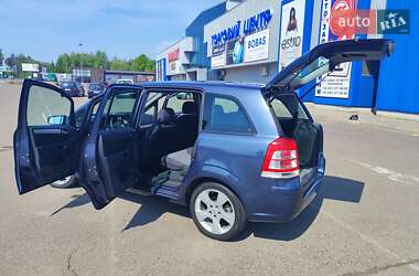 Минивэн Opel Zafira 2008 в 
