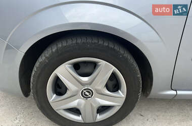 Мінівен Opel Zafira 2009 в 
