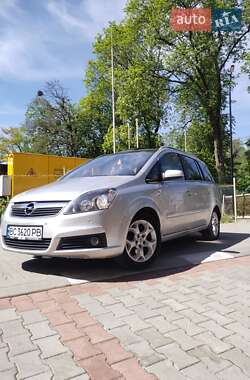 Минивэн Opel Zafira 2005 в Стрые