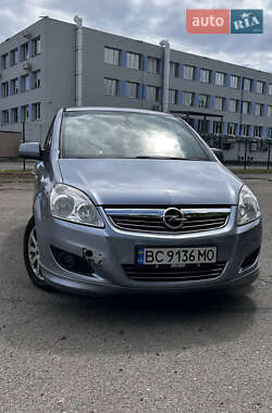 Минивэн Opel Zafira 2010 в Шептицькому