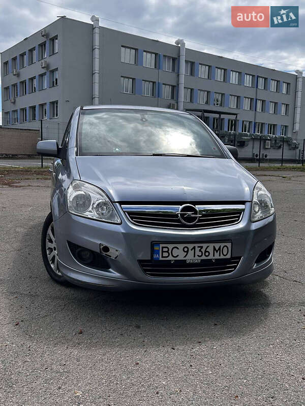 Opel Zafira 2010