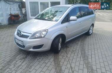 Мінівен Opel Zafira 2010 в Стрию