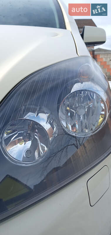 Минивэн Opel Zafira 2012 в Кременце
