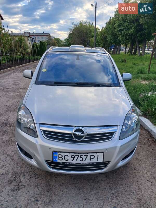 Минивэн Opel Zafira 2011 в Львове фото 14 Минивэн Opel Zafira 2011 в Львове