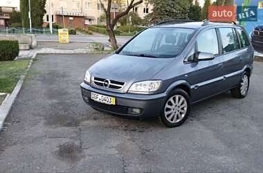 Минивэн Opel Zafira 2005 в Надворной