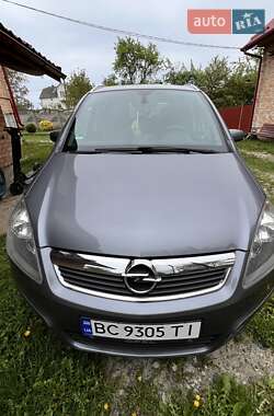 Минивэн Opel Zafira 2007 в Львове