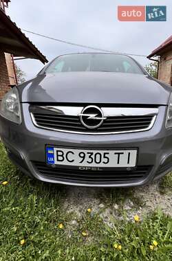 Минивэн Opel Zafira 2007 в Львове