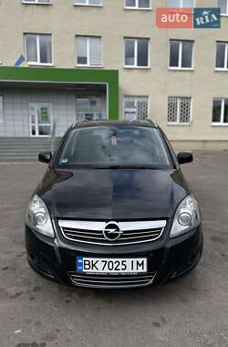 Мінівен Opel Zafira 2012 в 