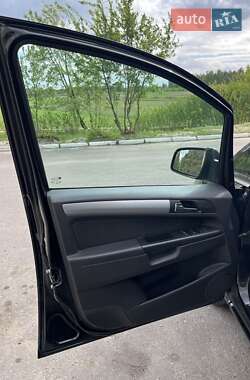 Мінівен Opel Zafira 2012 в 