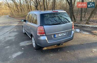 Минивэн Opel Zafira 2006 в 