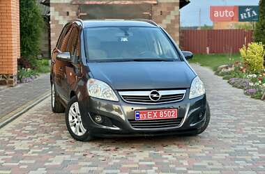 Минивэн Opel Zafira 2009 в 