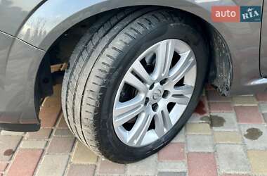 Минивэн Opel Zafira 2009 в 