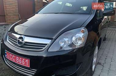 Мінівен Opel Zafira 2011 в 