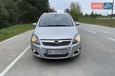 Минивэн Opel Zafira 2008 в Славуте