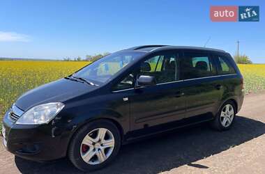 Минивэн Opel Zafira 2009 в Раздельной