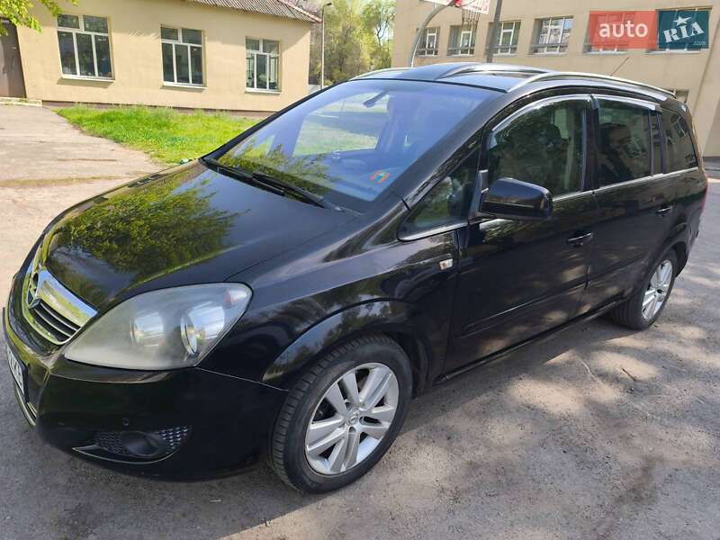 Opel Zafira 2010