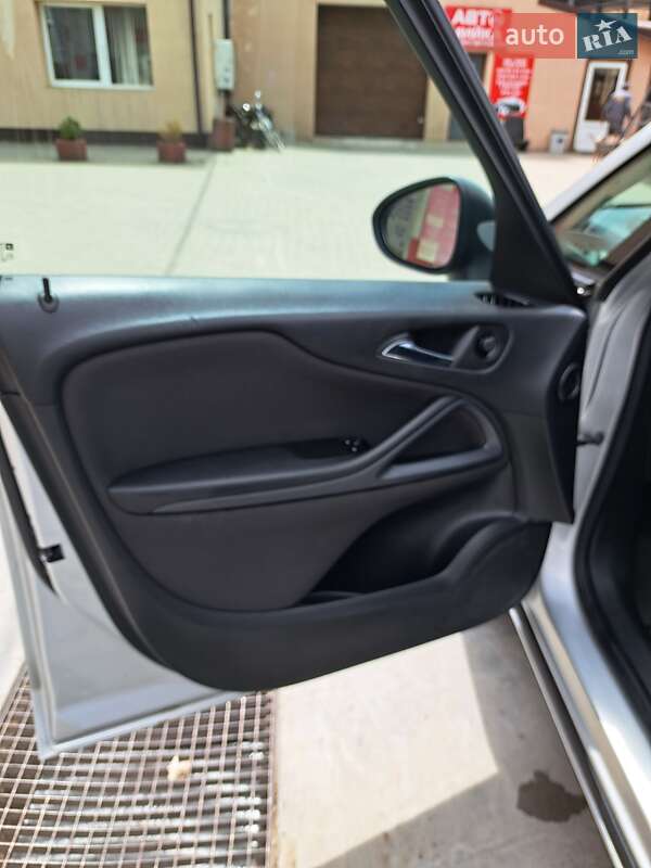 Минивэн Opel Zafira 2012 в Сокале фото 12 Минивэн Opel Zafira 2012 в Сокале