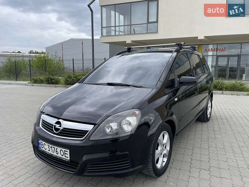 Мінівен Opel Zafira 2005 в Львові