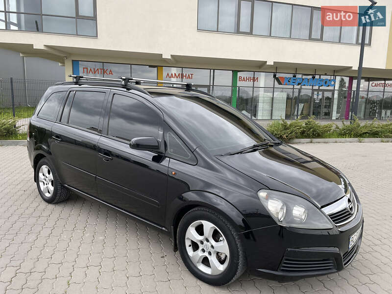 Мінівен Opel Zafira 2005 в Львові