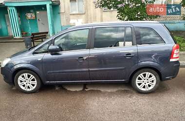 Мінівен Opel Zafira 2010 в 
