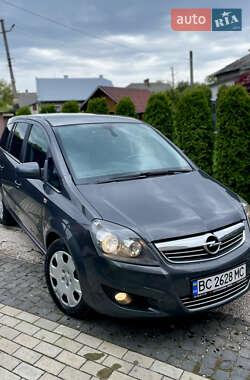 Мінівен Opel Zafira 2011 в 