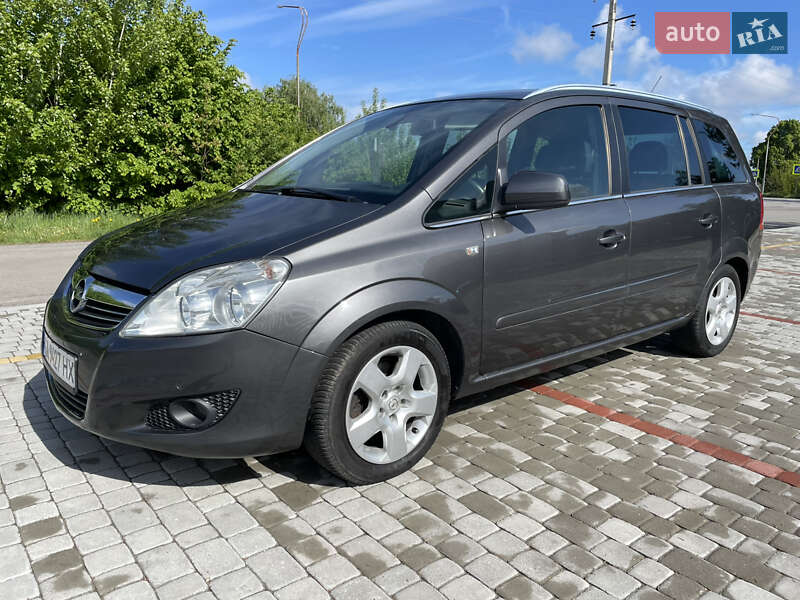 Opel Zafira 2010