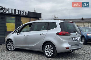 Мінівен Opel Zafira 2012 в 